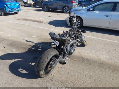 2025 YAMAHA MT09