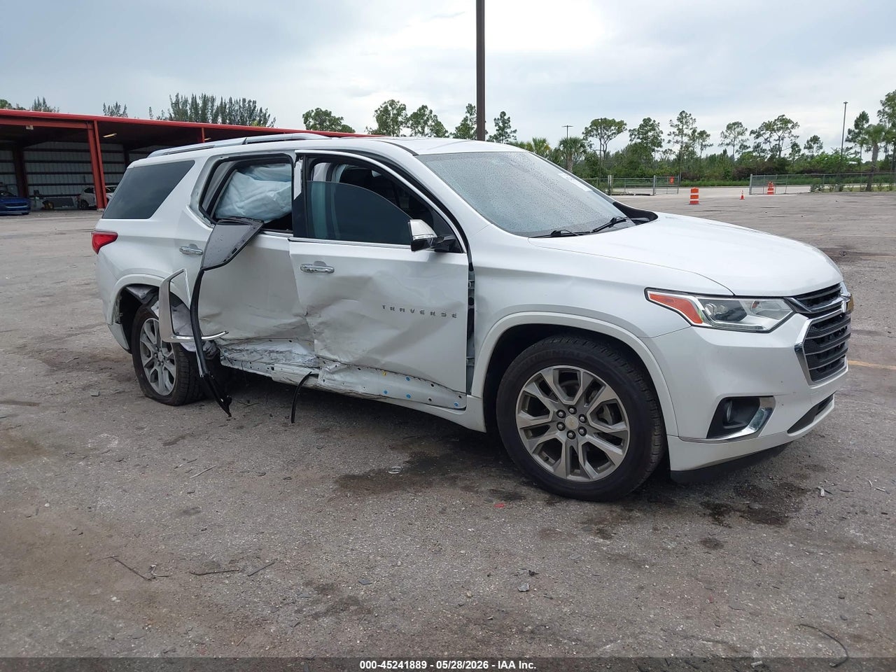 1GNERKKW0KJ****** · 2019 CHEVROLET TRAVERSE PREMIER