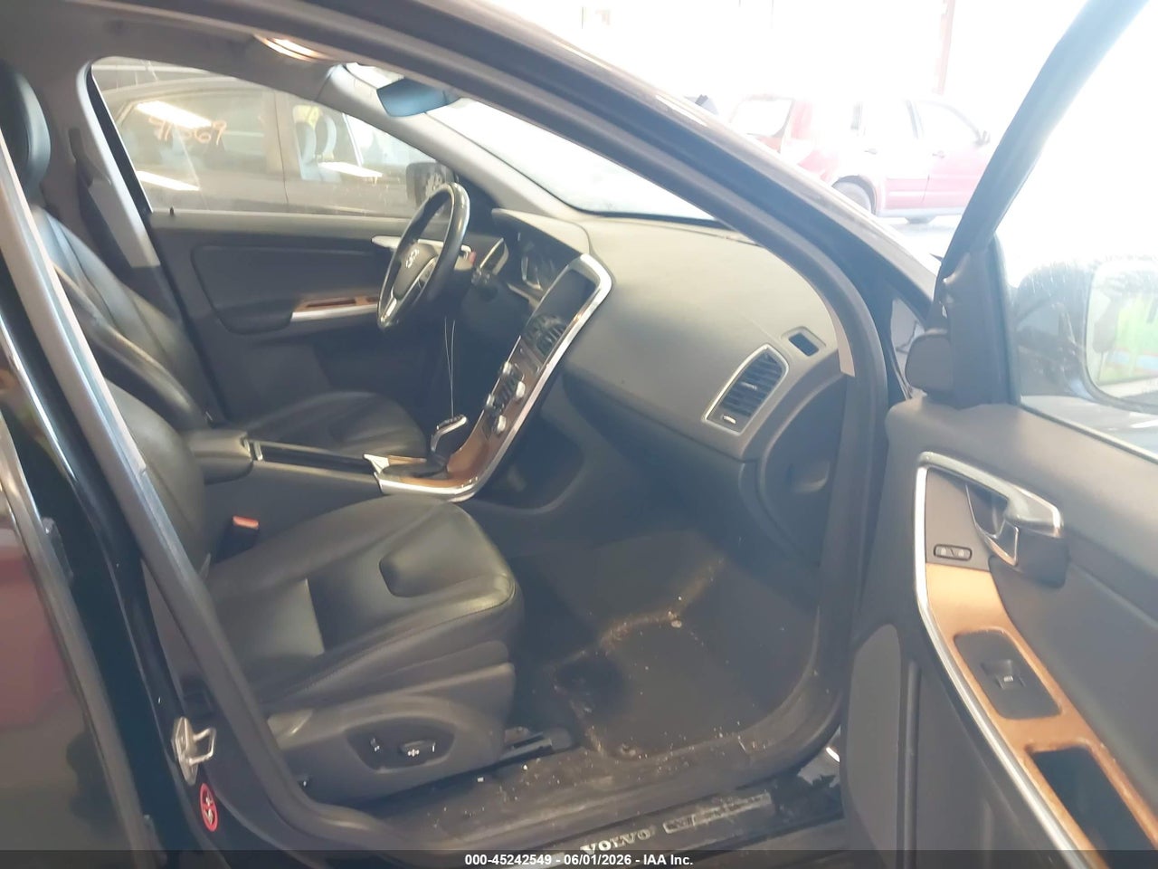 2017 VOLVO XC60 T5 INSCRIPTION · 5/11