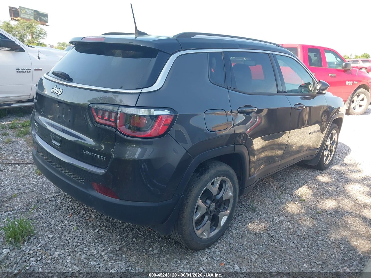 2017 JEEP NEW COMPASS LIMITED 4X4 · 4/11