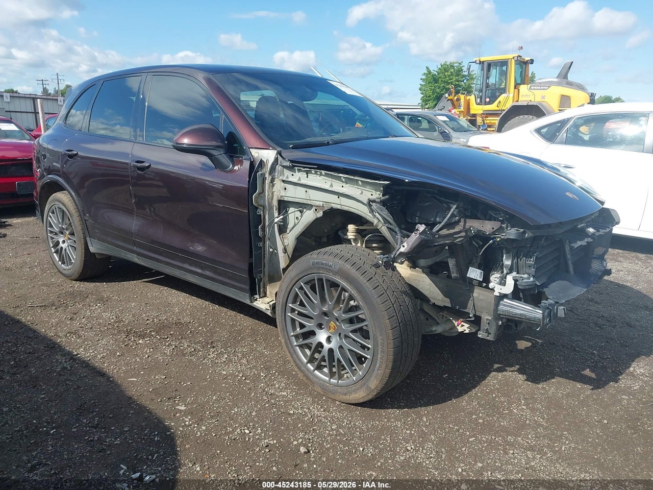 WP1AA2A24JK****** · 2018 PORSCHE CAYENNE PLATINUM EDITION
