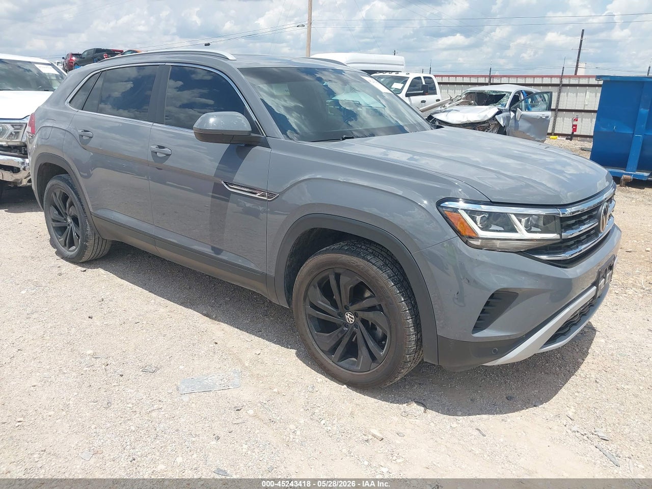 1V2EE2CA4LC****** · 2020 VOLKSWAGEN ATLAS CROSS SPORT 3.6L V6 SEL