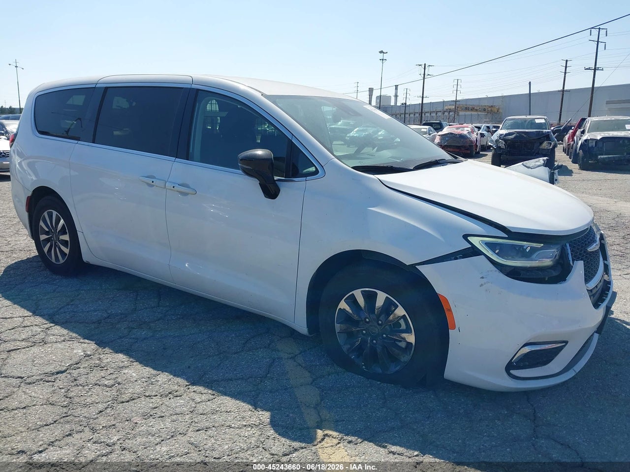 2C4RC1S73RR****** · 2024 CHRYSLER PACIFICA HYBRID SELECT