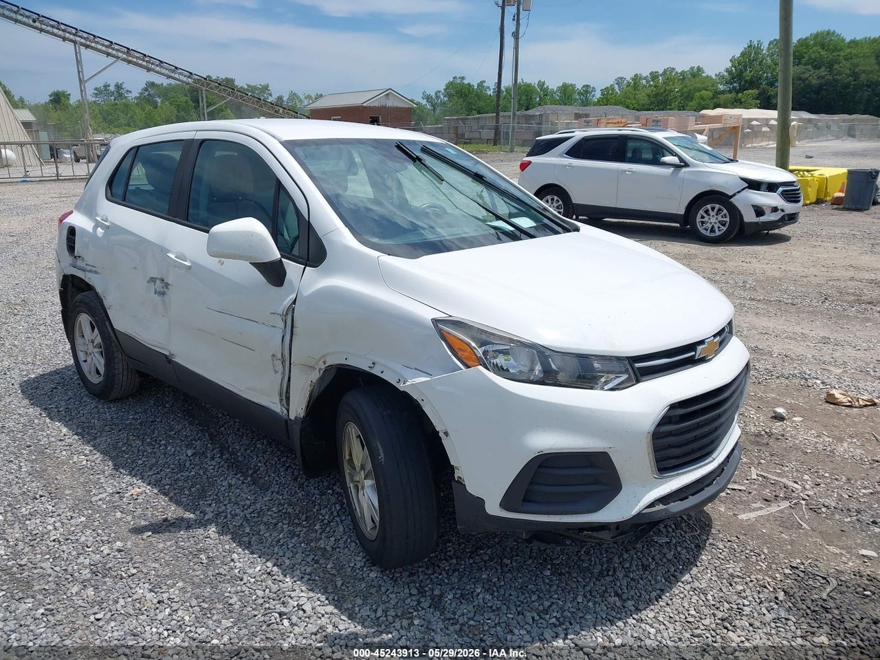 3GNCJNSB7JL****** · 2018 CHEVROLET TRAX LS
