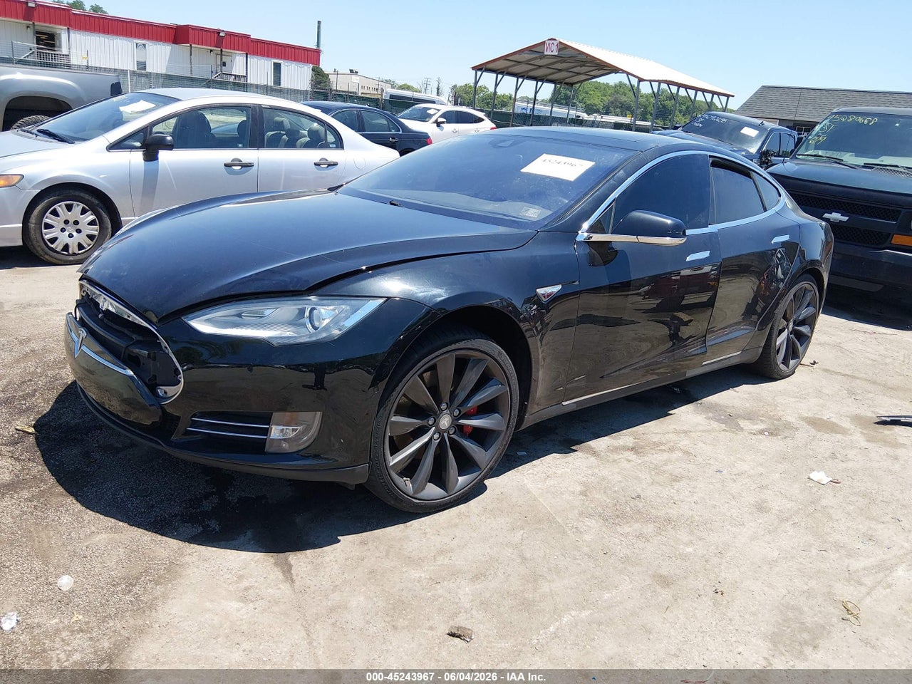 2016 TESLA MODEL S 90D/P100D/P85D/P90D · 2/10