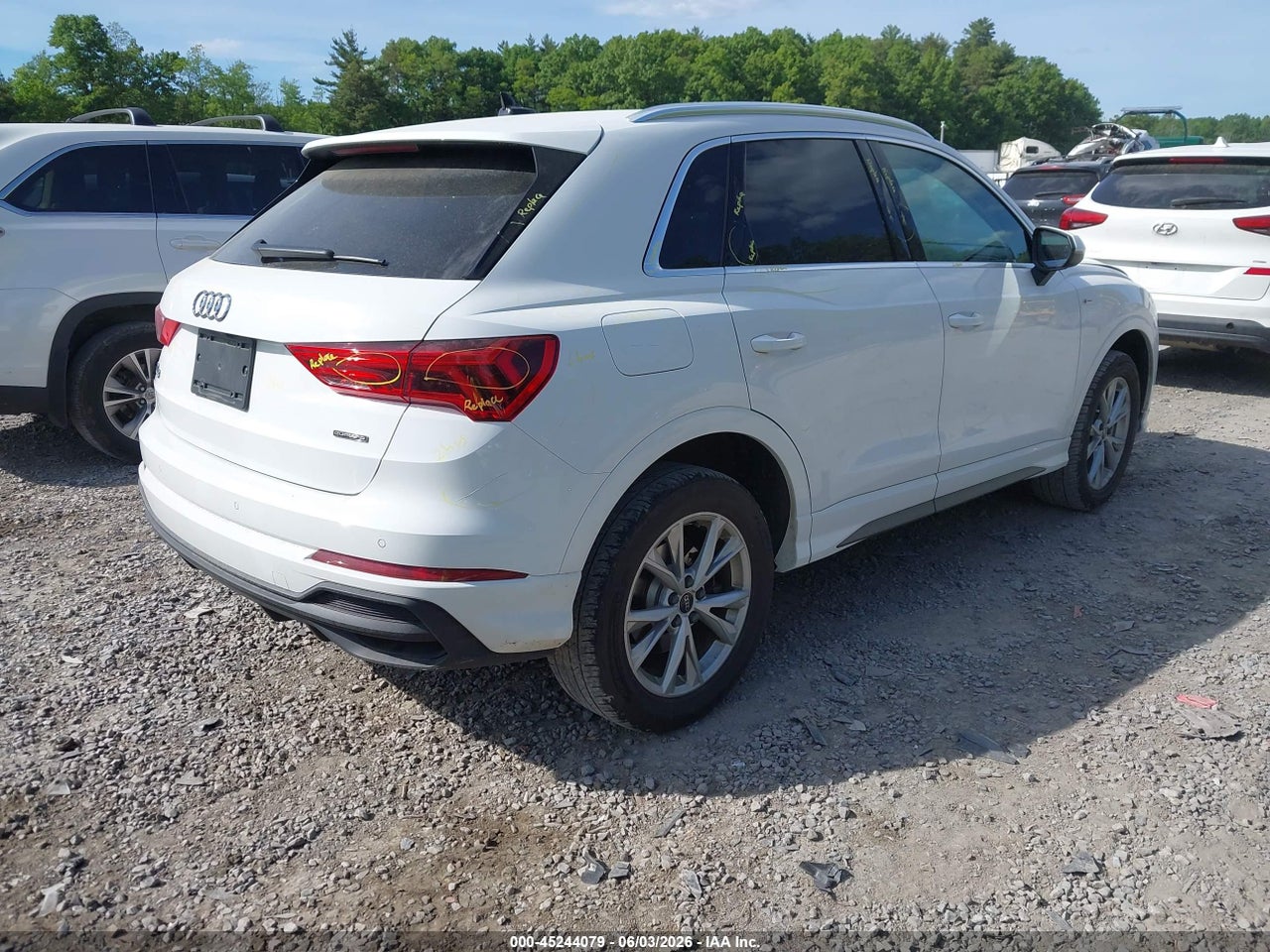 2024 AUDI Q3 PREMIUM 45 TFSI S LINE QUATTRO TIPTRONIC · 4/11
