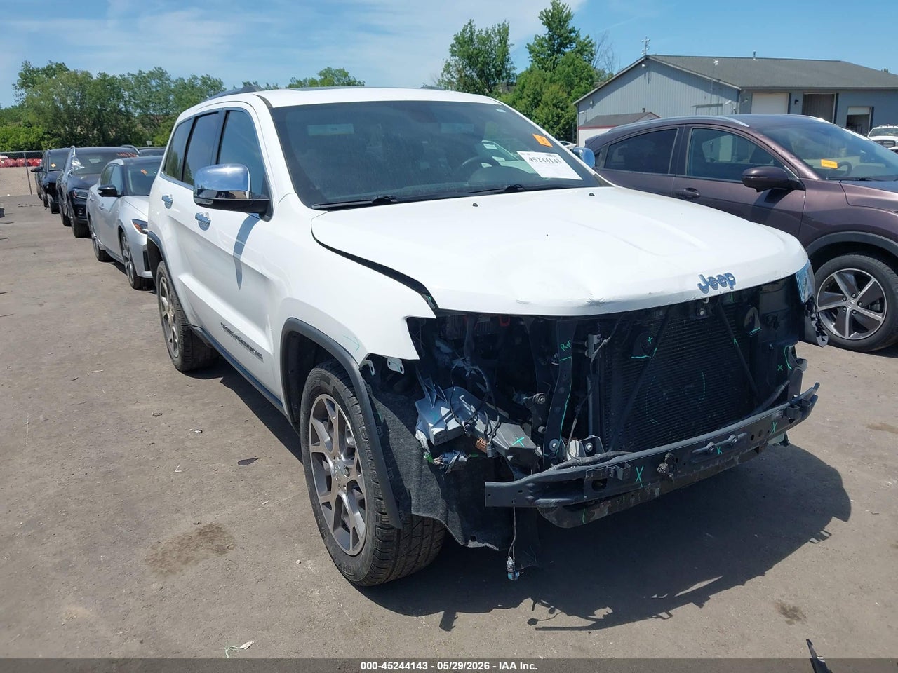 1C4RJFBG9KC****** · 2019 JEEP GRAND CHEROKEE LIMITED 4X4