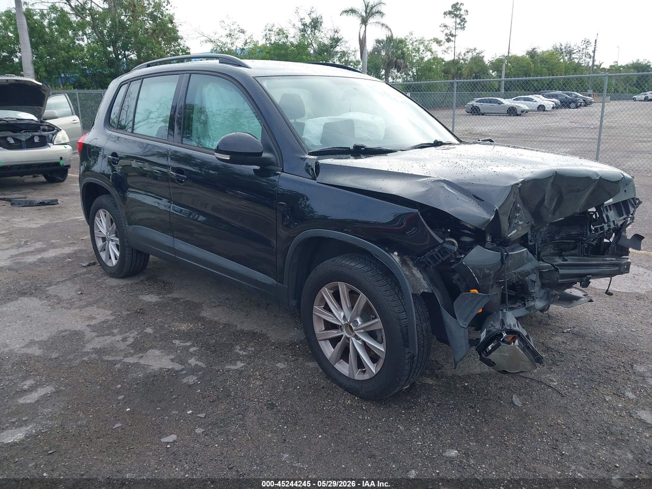 WVGAV7AX8HK****** · 2017 VOLKSWAGEN TIGUAN 2.0T/2.0T S