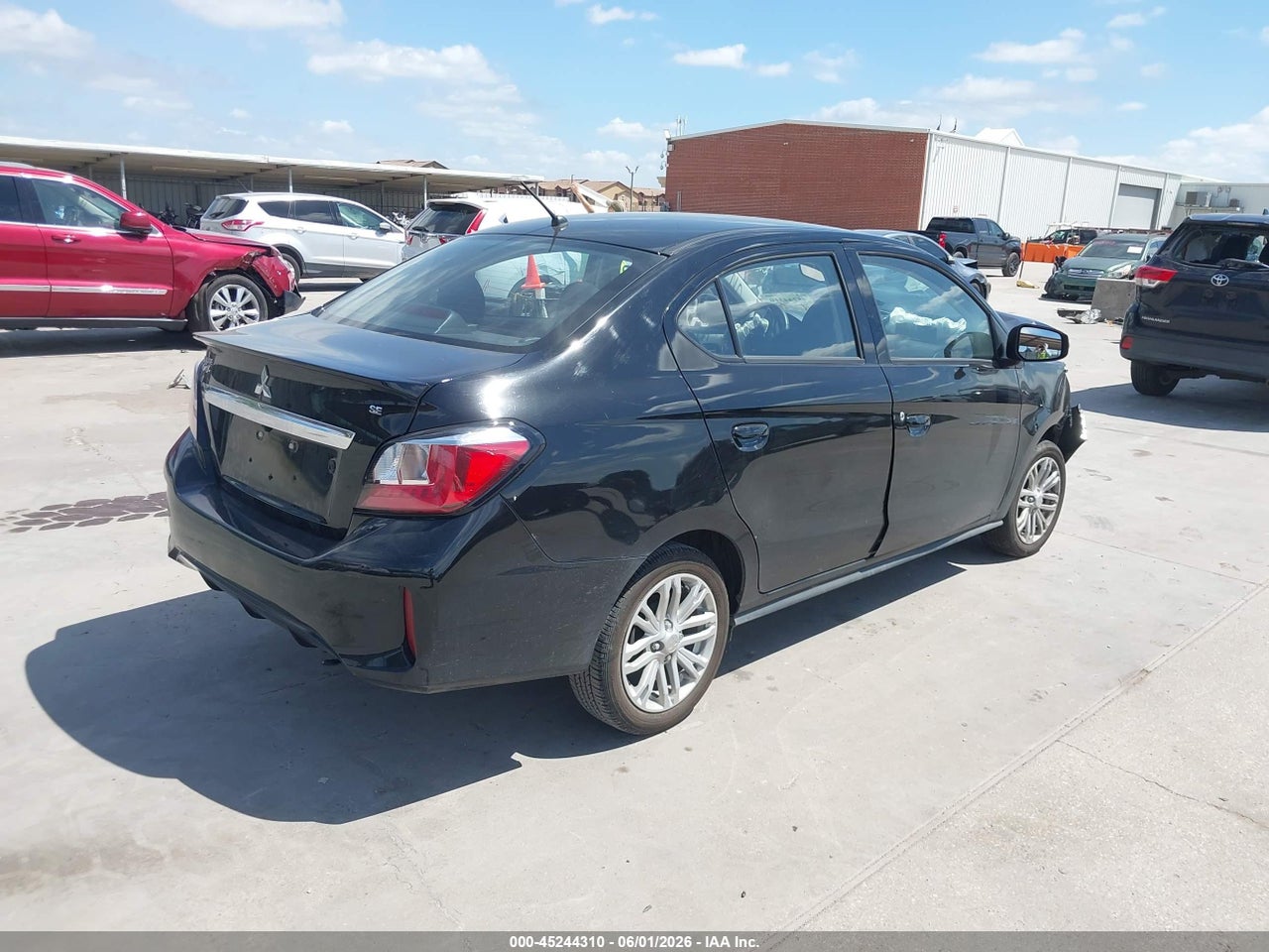 2024 MITSUBISHI MIRAGE G4 SE · 4/10