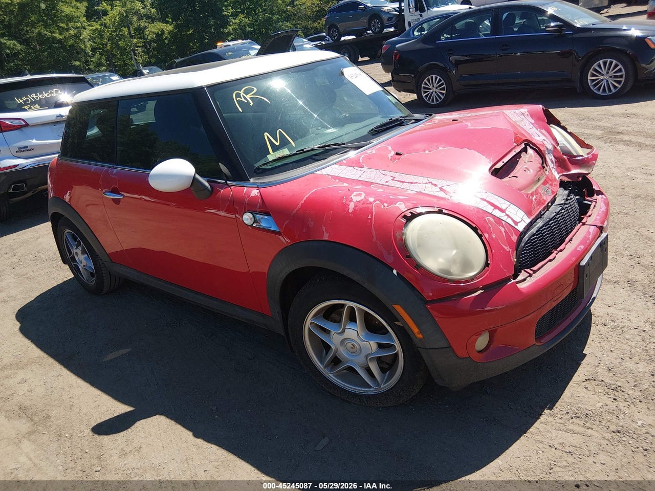 WMWMF73578T****** · 2008 MINI COOPER S
