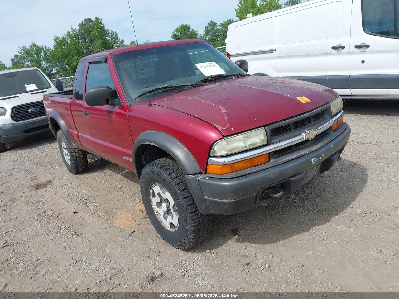 1GCCT19W718****** · 2001 CHEVROLET S-10 LS