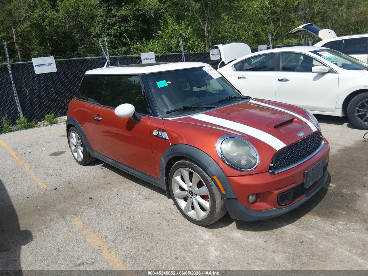 WMWSV3C55BT****** · 2011 MINI COOPER S
