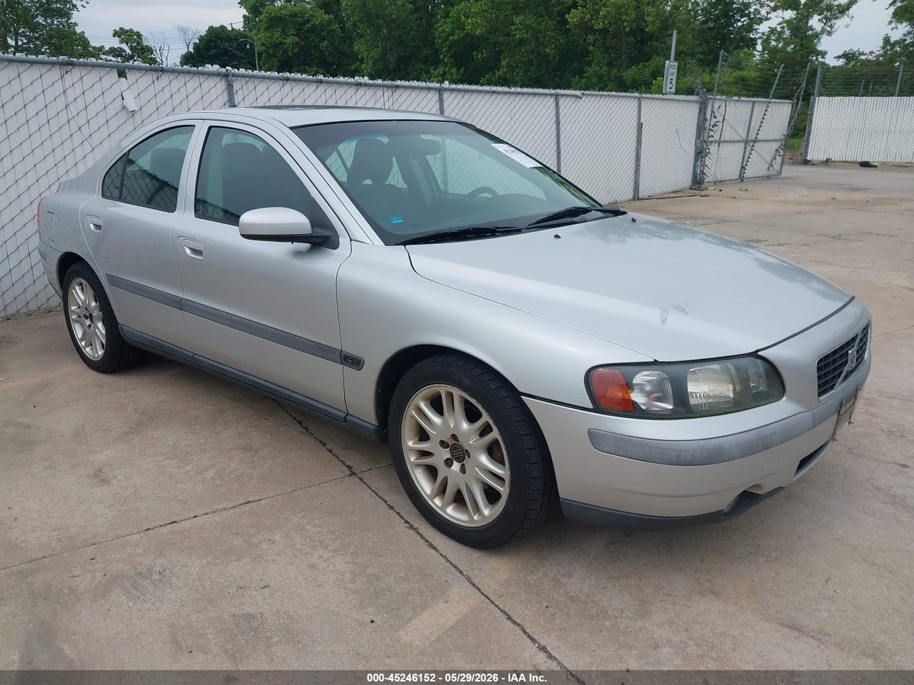 YV1RS59V342****** · 2004 VOLVO S60 2.5T