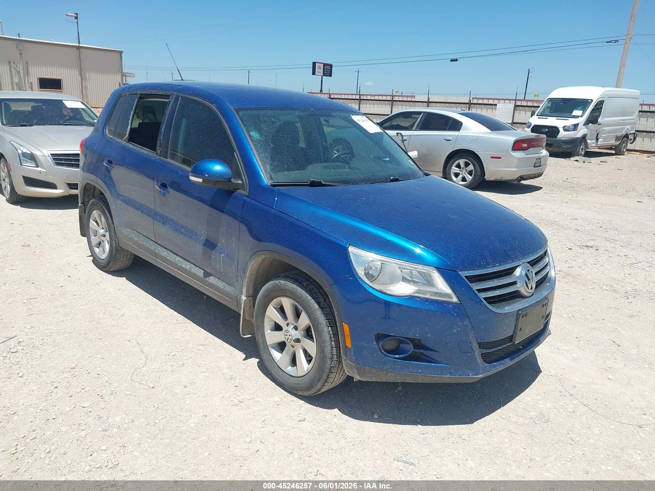 WVGCV7AX0AW****** · 2010 VOLKSWAGEN TIGUAN S