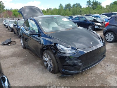 7SAYGAEE2PF****** · 2023 TESLA MODEL Y AWD/LONG RANGE DUAL MOTOR ALL-WHEEL DRIVE