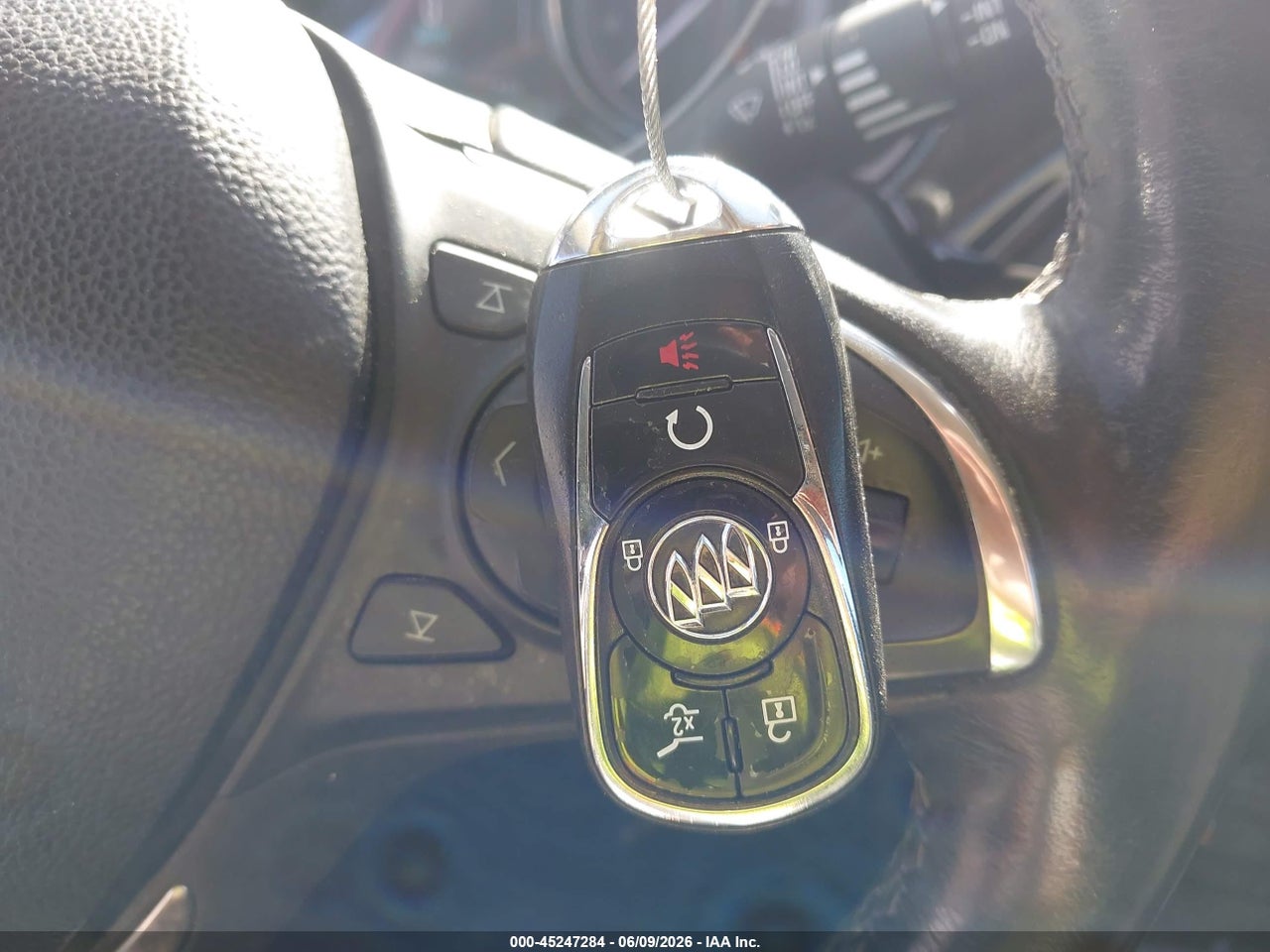 2019 BUICK ENVISION FWD ESSENCE · 11/11