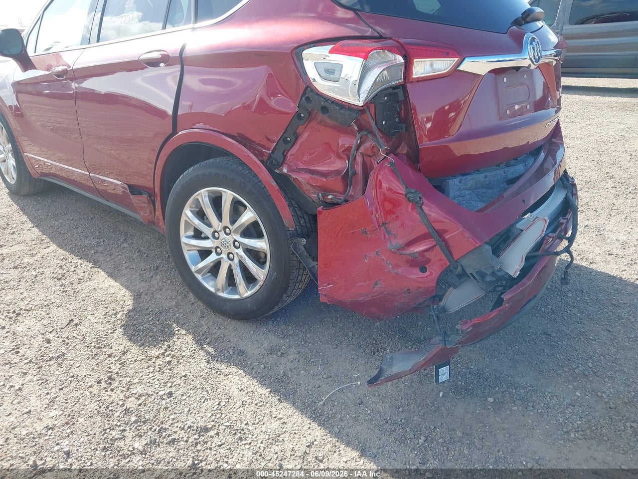2019 BUICK ENVISION FWD ESSENCE · 6/11