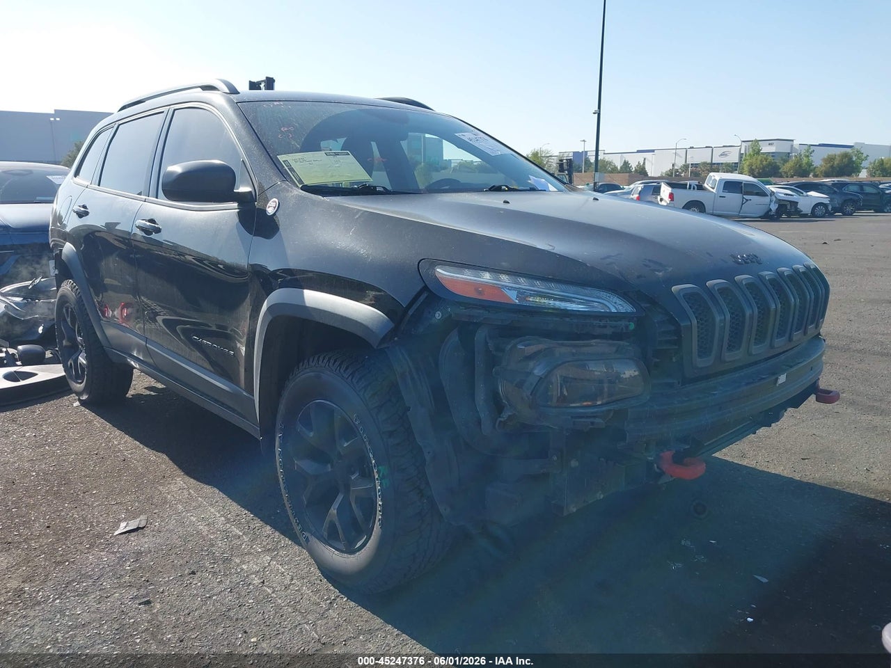 1C4PJMBS5HW****** · 2017 JEEP CHEROKEE TRAILHAWK 4X4