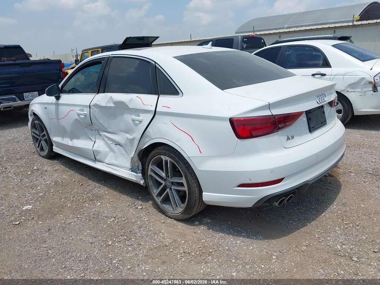2018 AUDI A3 2.0T PREMIUM/2.0T TECH PREMIUM · 3/10