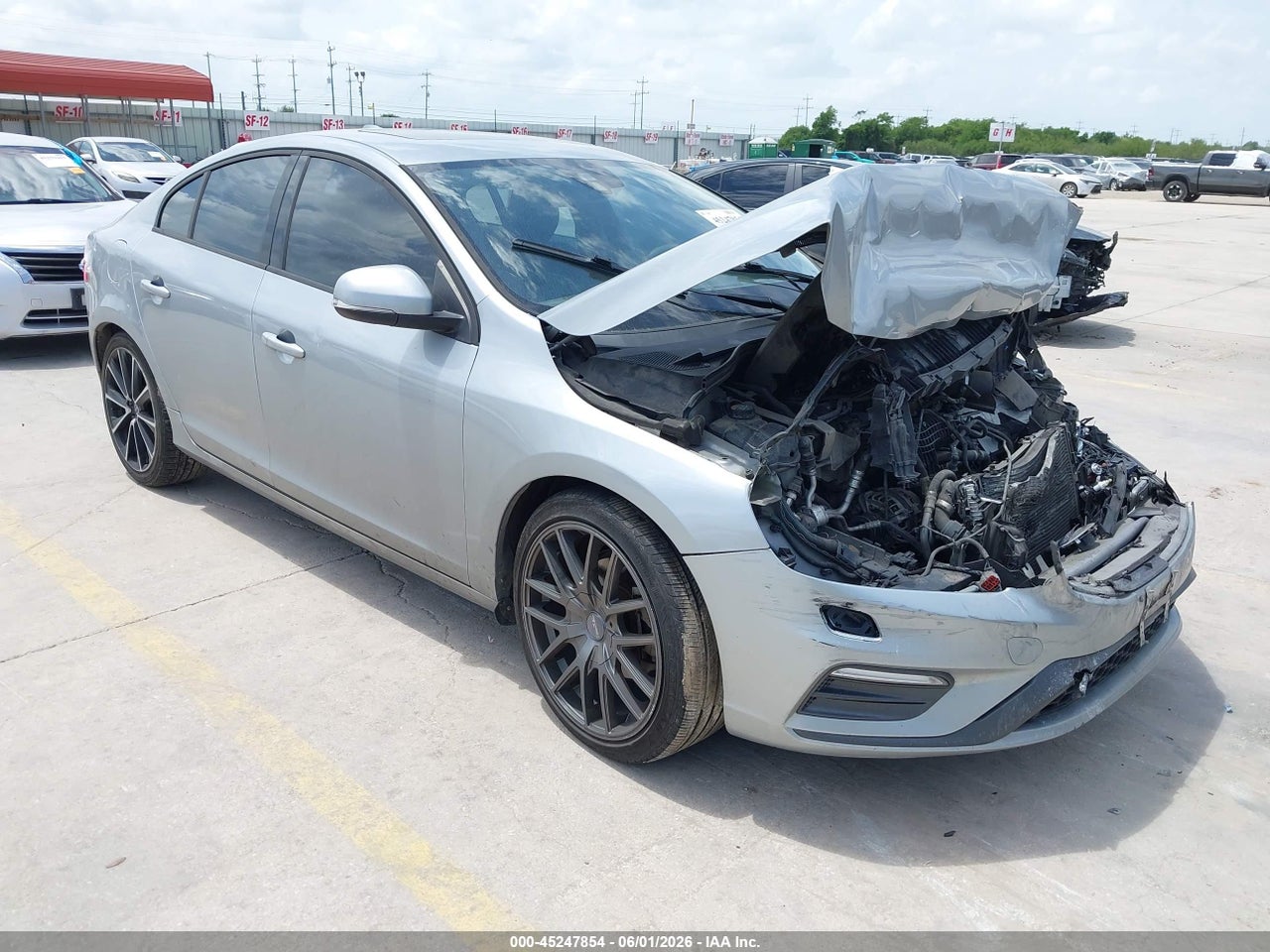 YV126MFL4H2****** · 2017 VOLVO S60 T5 DYNAMIC