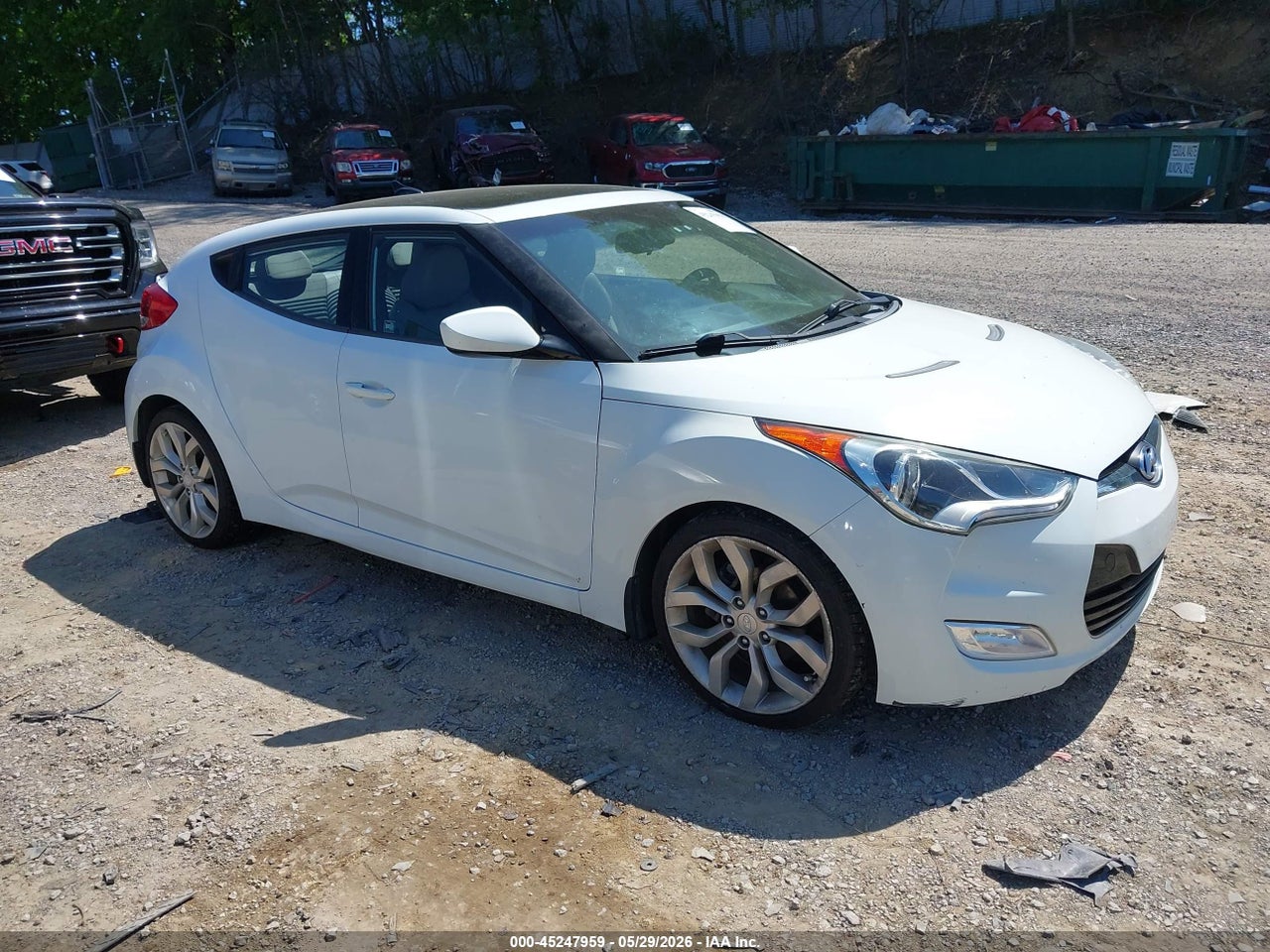 KMHTC6AD4CU****** · 2012 HYUNDAI VELOSTER BASE W/GRAY