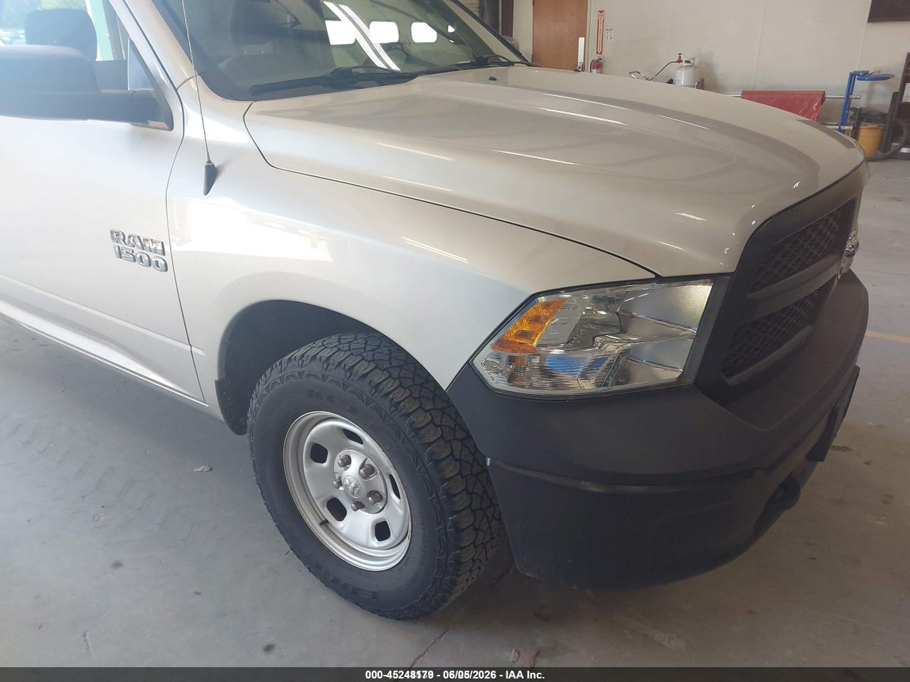 3C6JR7DG0HG****** · 2017 RAM 1500 TRADESMAN  4X4 8' BOX