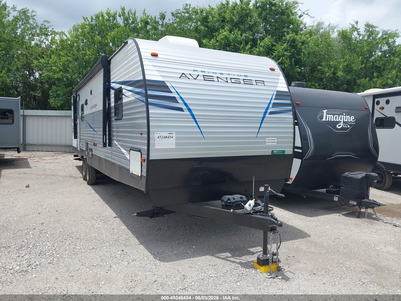 5ZT2AVUB9MB****** · 2021 FOREST RIVER AVENGER
