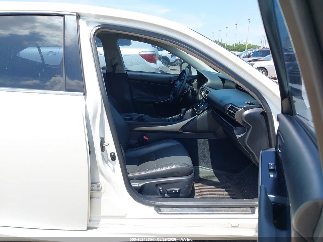2014 LEXUS IS 250   · 5/11