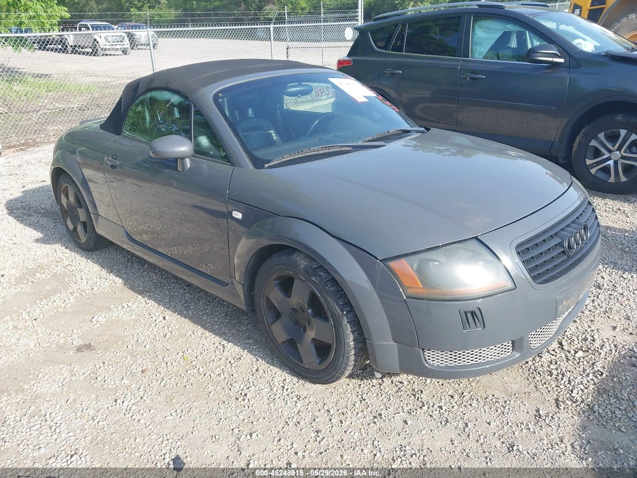 TRUUT28N611****** · 2001 AUDI TT