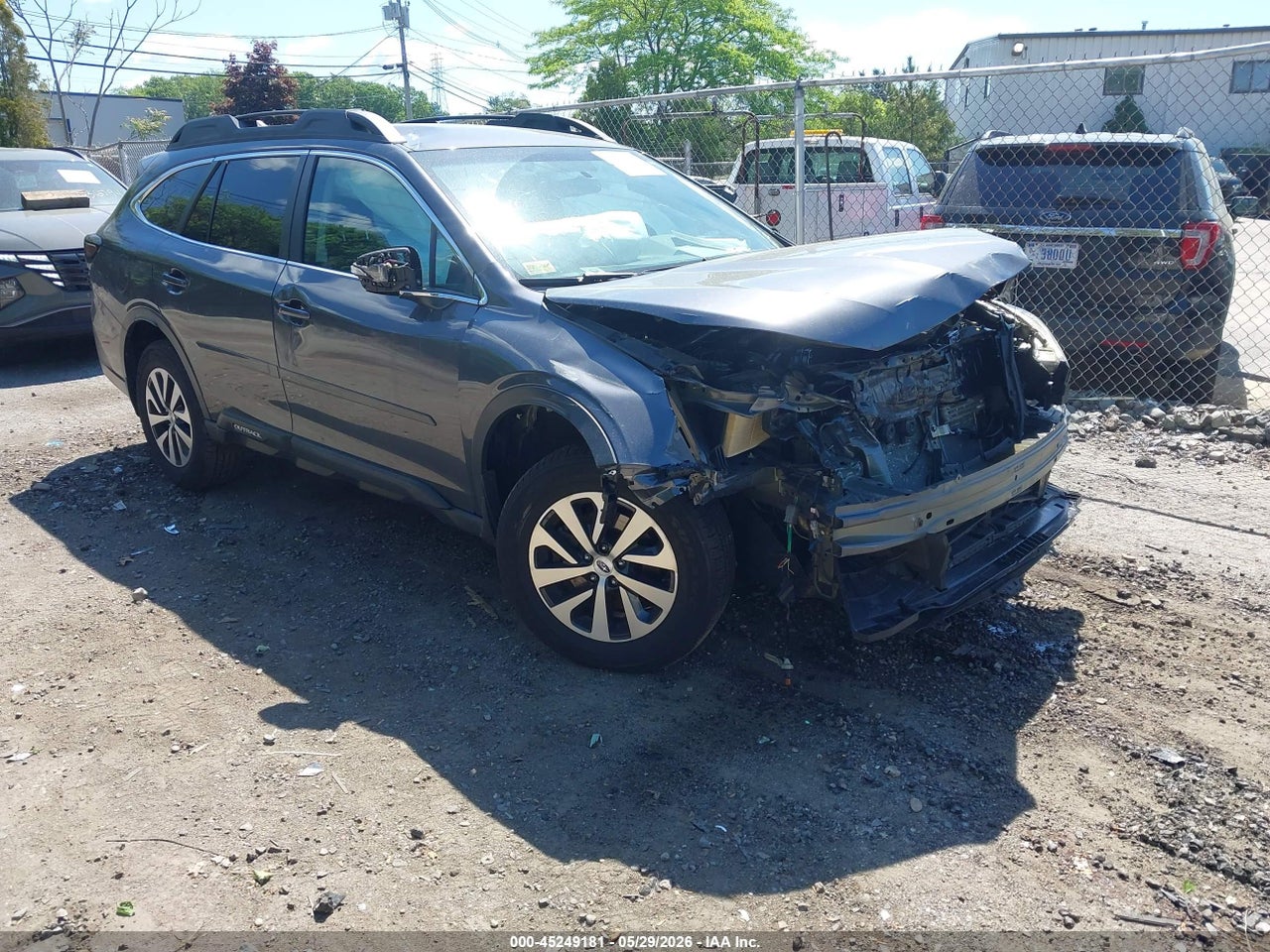4S4BTACC8L3****** · 2020 SUBARU OUTBACK PREMIUM