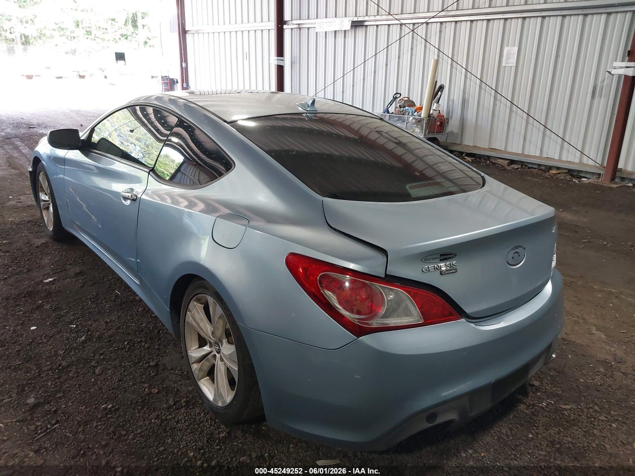 2011 HYUNDAI GENESIS 2.0T PREMIUM · 3/11