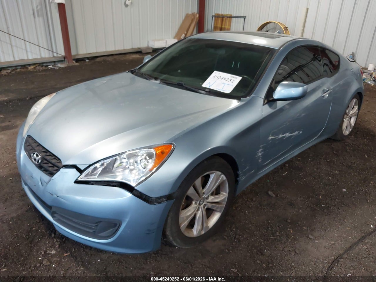 2011 HYUNDAI GENESIS 2.0T PREMIUM · 2/11