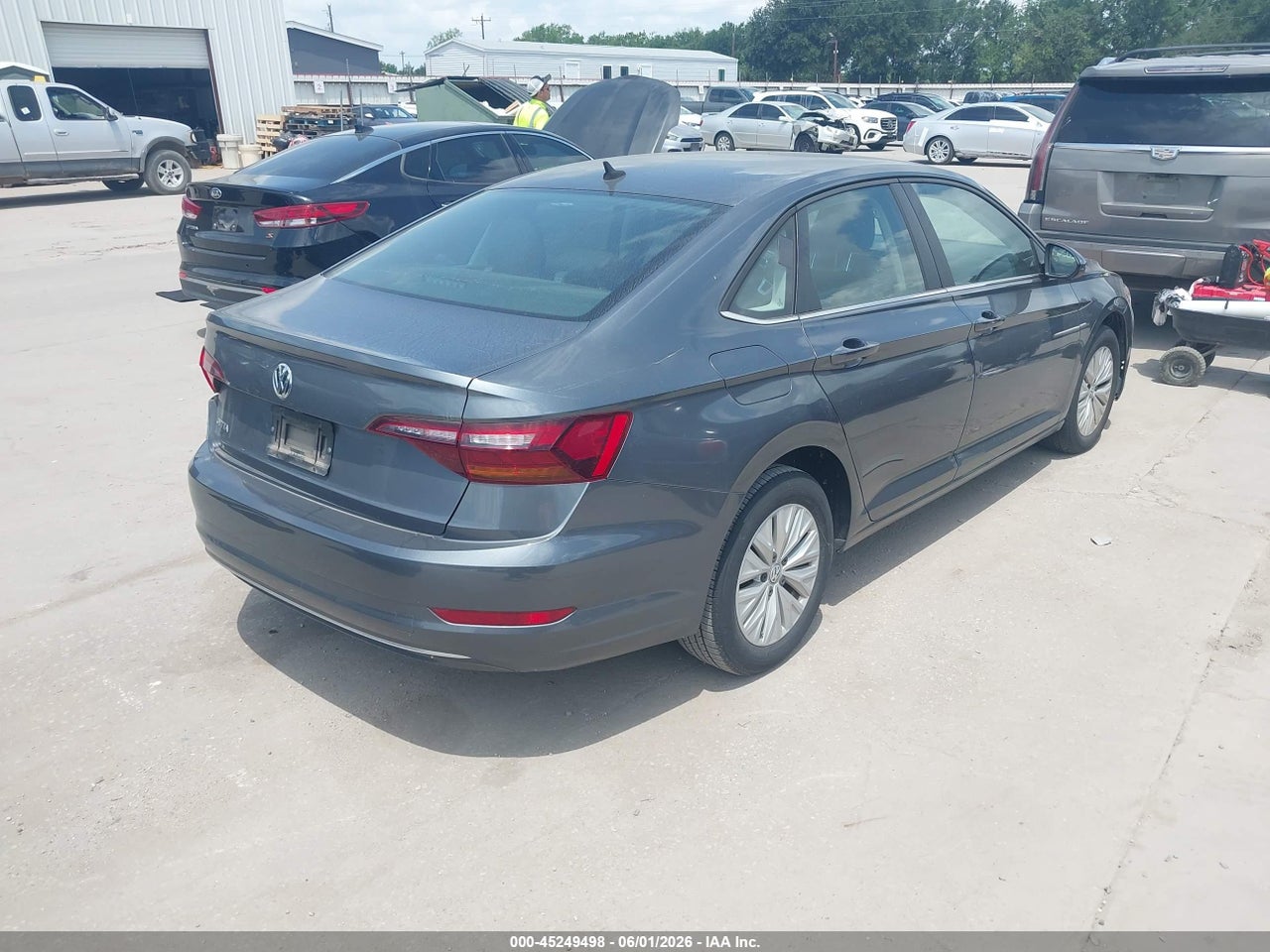 2019 VOLKSWAGEN JETTA 1.4T S · 4/11