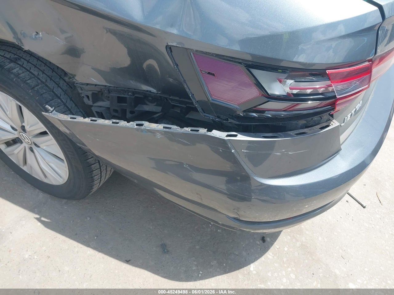 2019 VOLKSWAGEN JETTA 1.4T S · 6/11