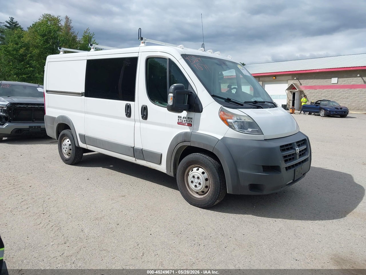 3C6TRVAG9GE****** · 2016 RAM PROMASTER 1500 LOW ROOF