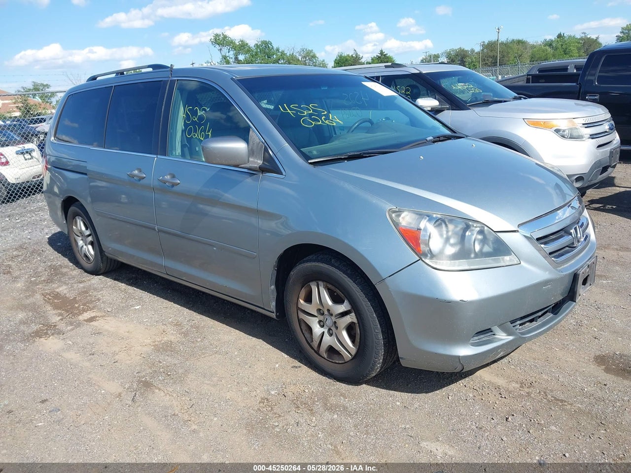5FNRL387X5B****** · 2005 HONDA ODYSSEY EX-L