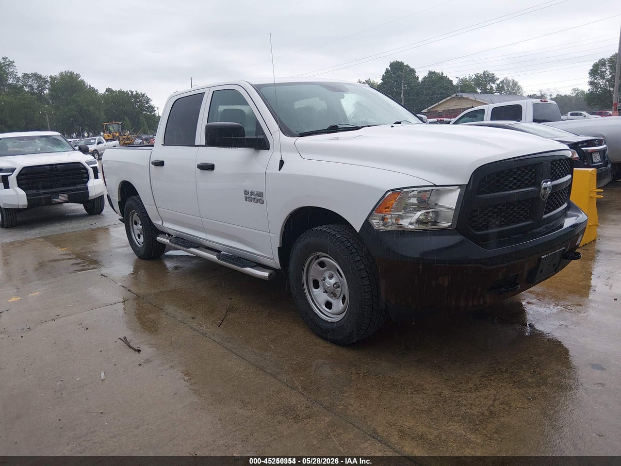 1C6RR7KG6JS****** · 2018 RAM 1500 TRADESMAN  4X4 5'7 BOX