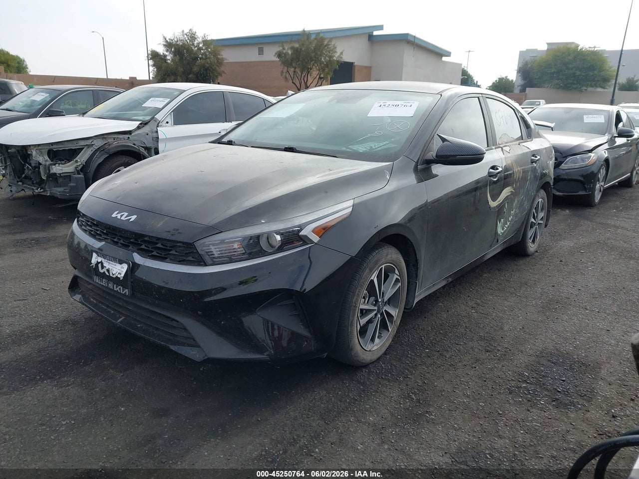 2024 KIA FORTE LXS · 2/11