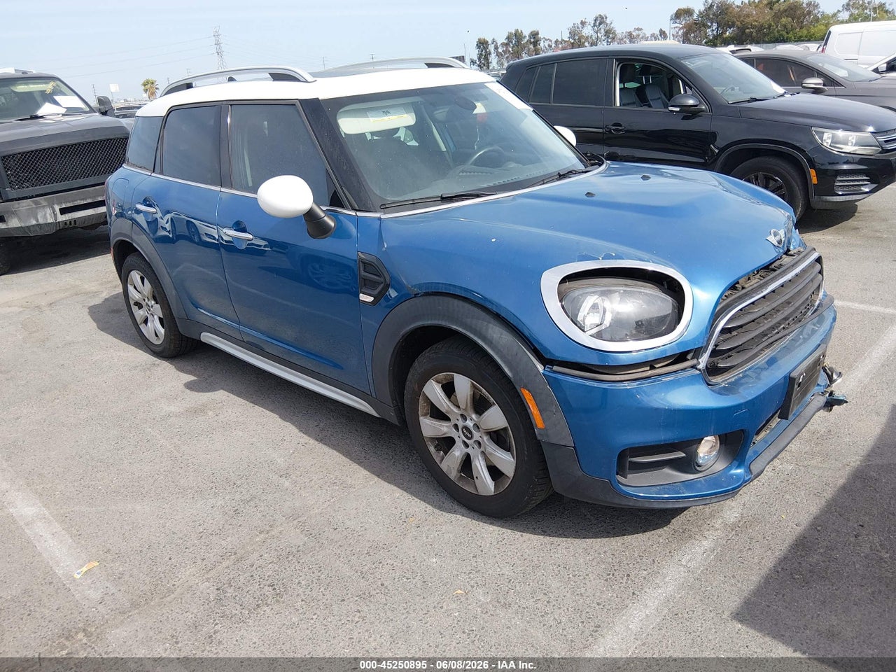 WMZYS7C35H3****** · 2017 MINI COUNTRYMAN COOPER
