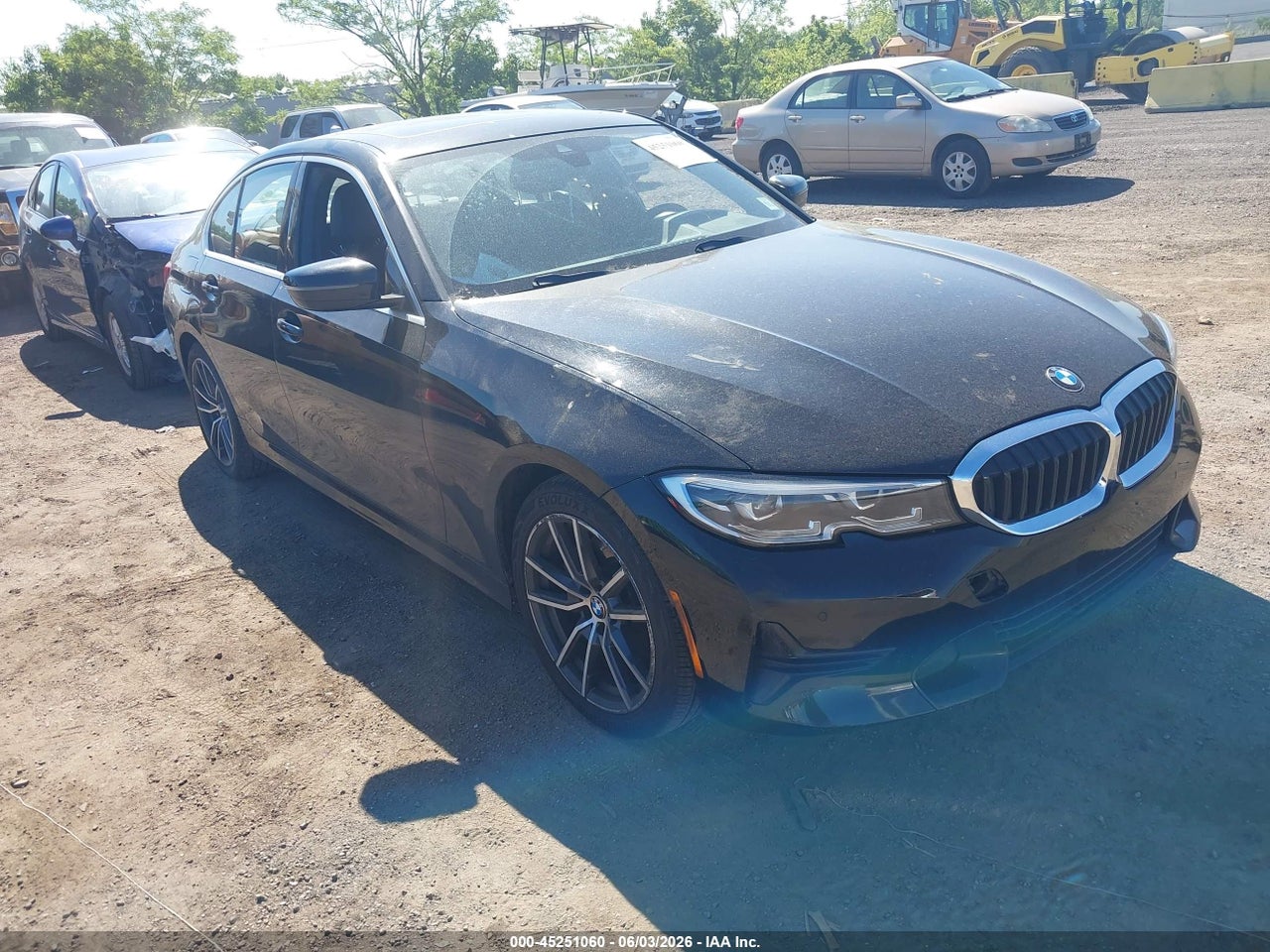 WBA5R1C52KA****** · 2019 BMW 330I