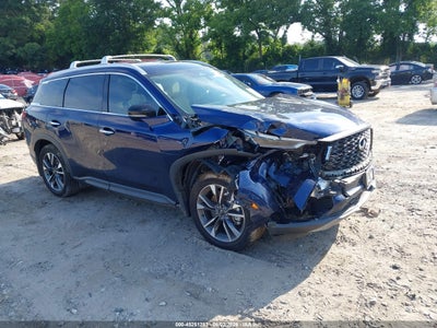 2022 INFINITI QX60 LUXE AWD
