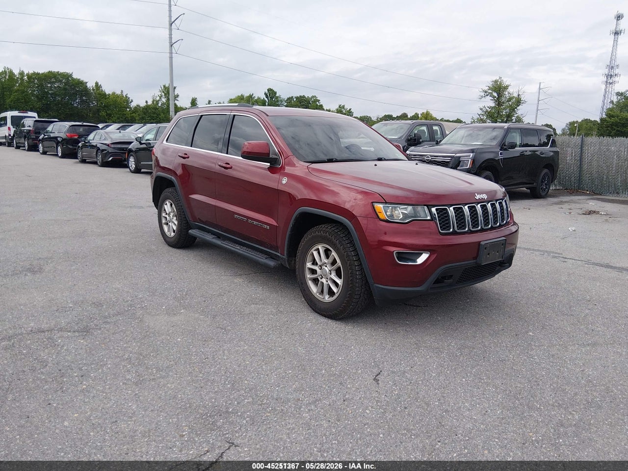 1C4RJFAG6KC****** · 2019 JEEP GRAND CHEROKEE LAREDO E 4X4