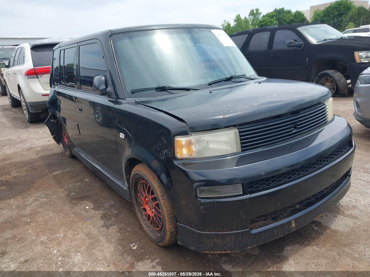 JTLKT324750****** · 2005 SCION XB