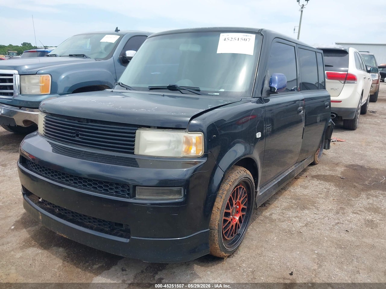 2005 SCION XB · 2/11
