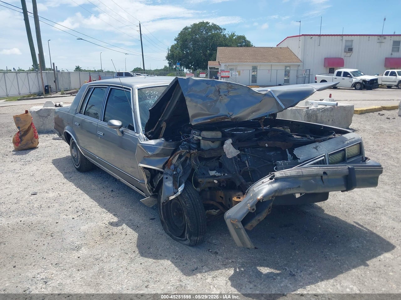 2G2GN69A7G2****** · 1986 PONTIAC BONNEVILLE