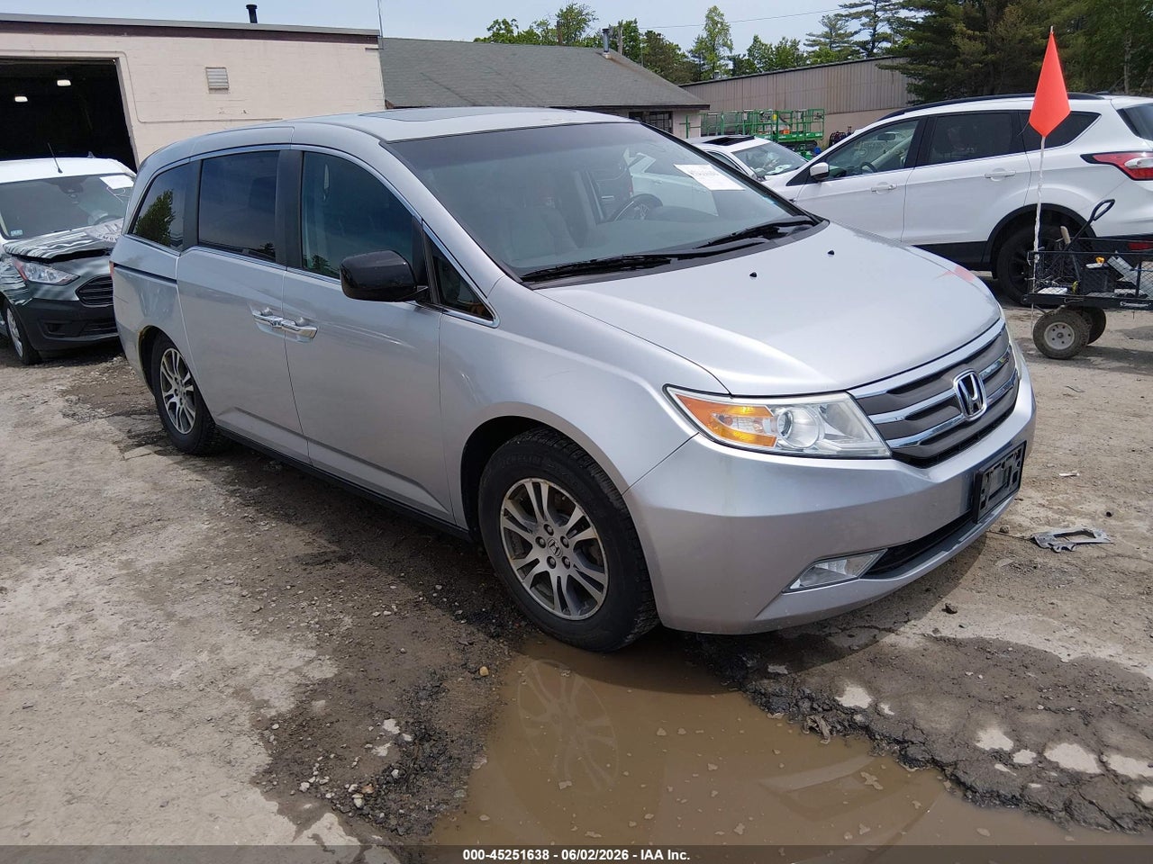 5FNRL5H66BB****** · 2011 HONDA ODYSSEY EX-L