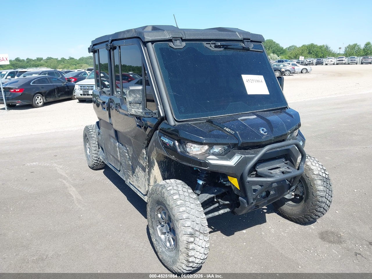 3JBUUAX48PK****** · 2023 CAN-AM DEFENDER MAX LIMITED CAB HD10