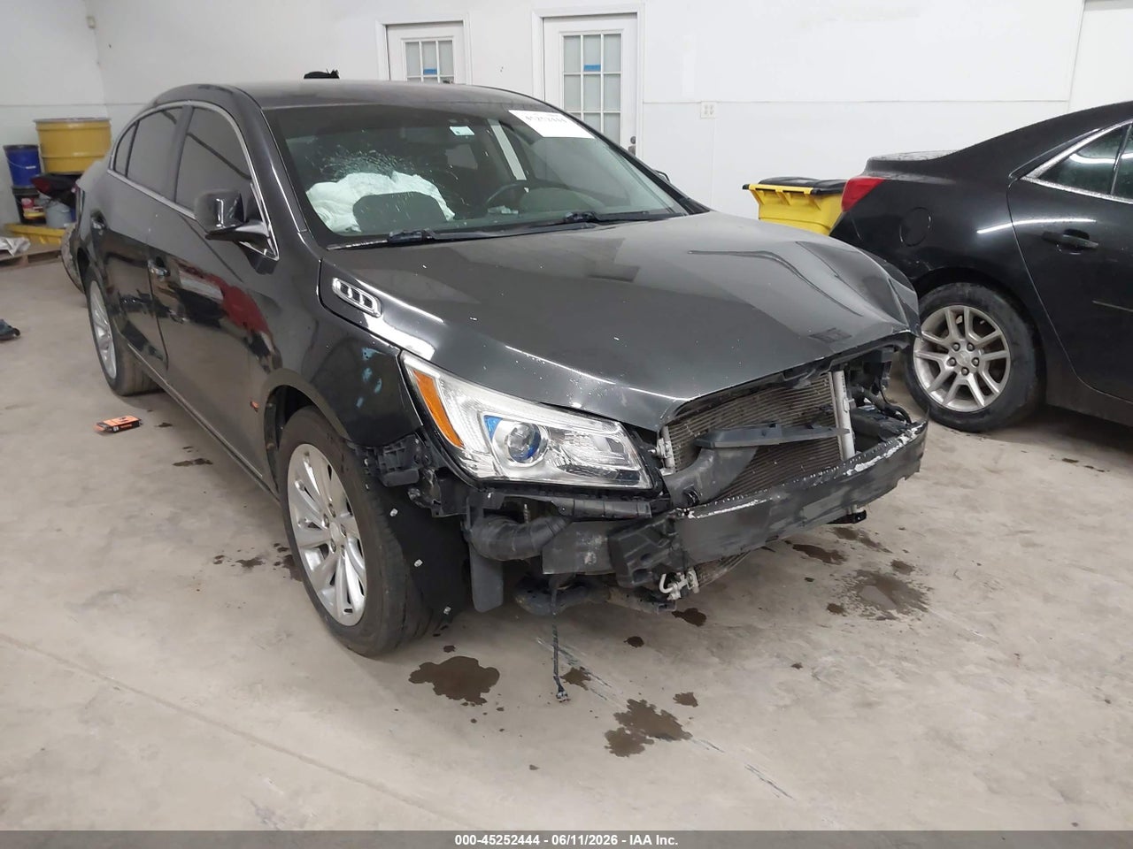 1G4GB5G35FF****** · 2015 BUICK LACROSSE LEATHER
