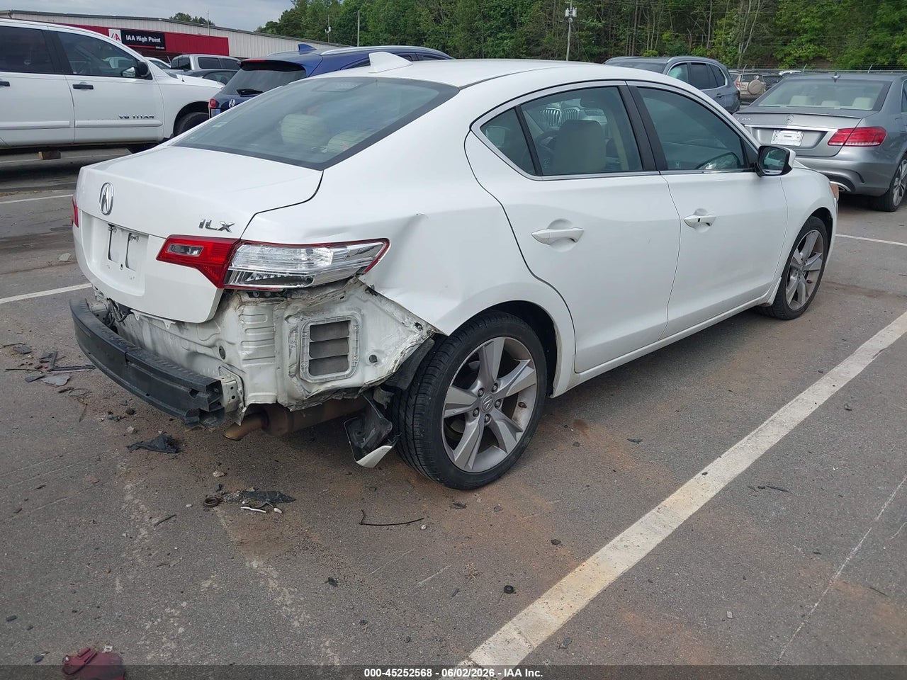 2013 ACURA ILX 2.0L · 4/11