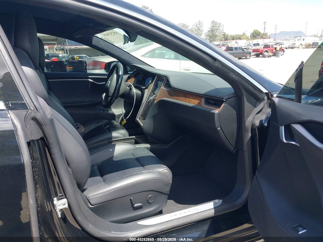 2019 TESLA MODEL S 100D/75D/LONG RANGE/STANDARD RANGE · 5/11